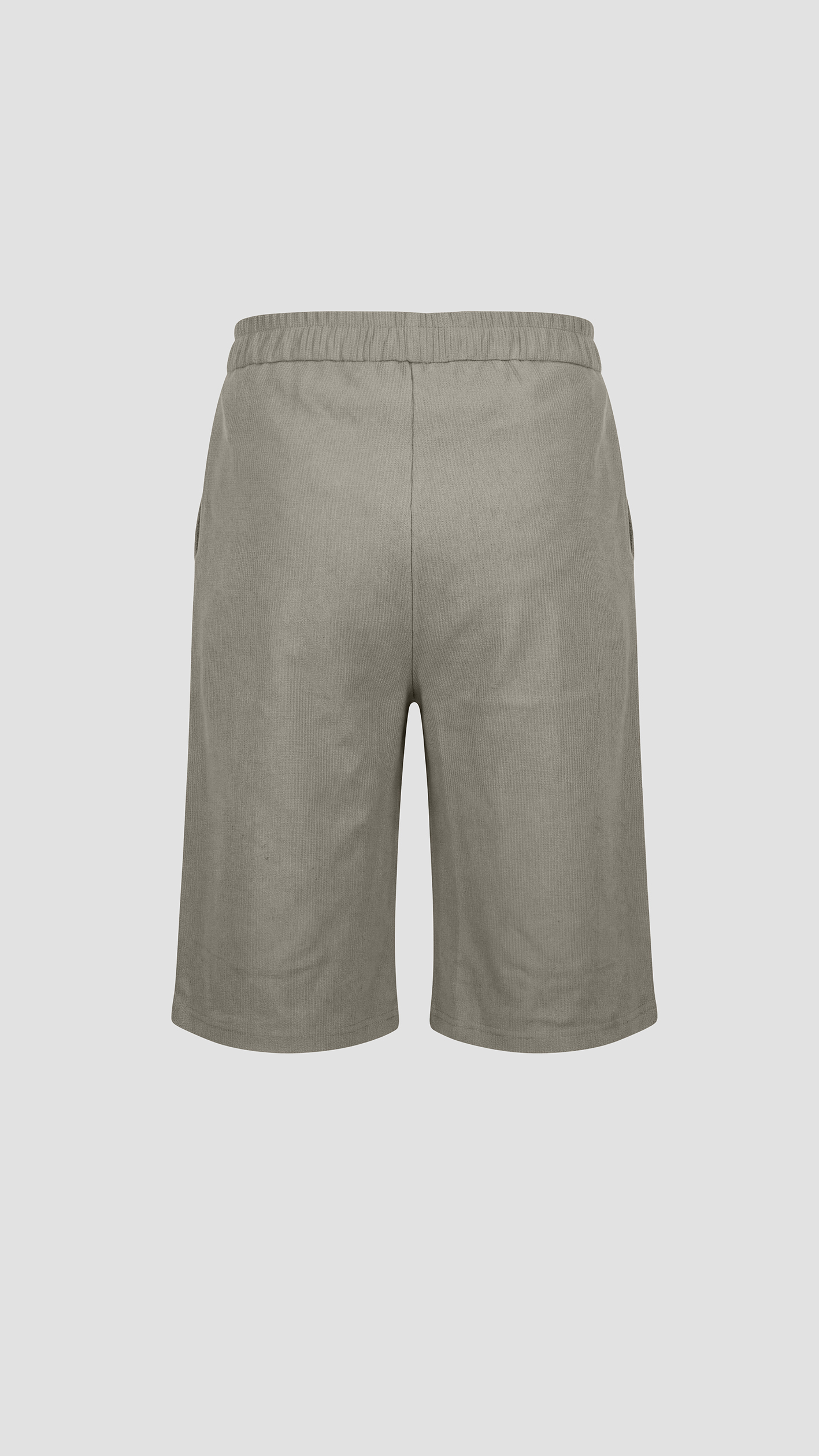 Men's solid-colored sweatshirt and trousers set in Mufannan fabric.