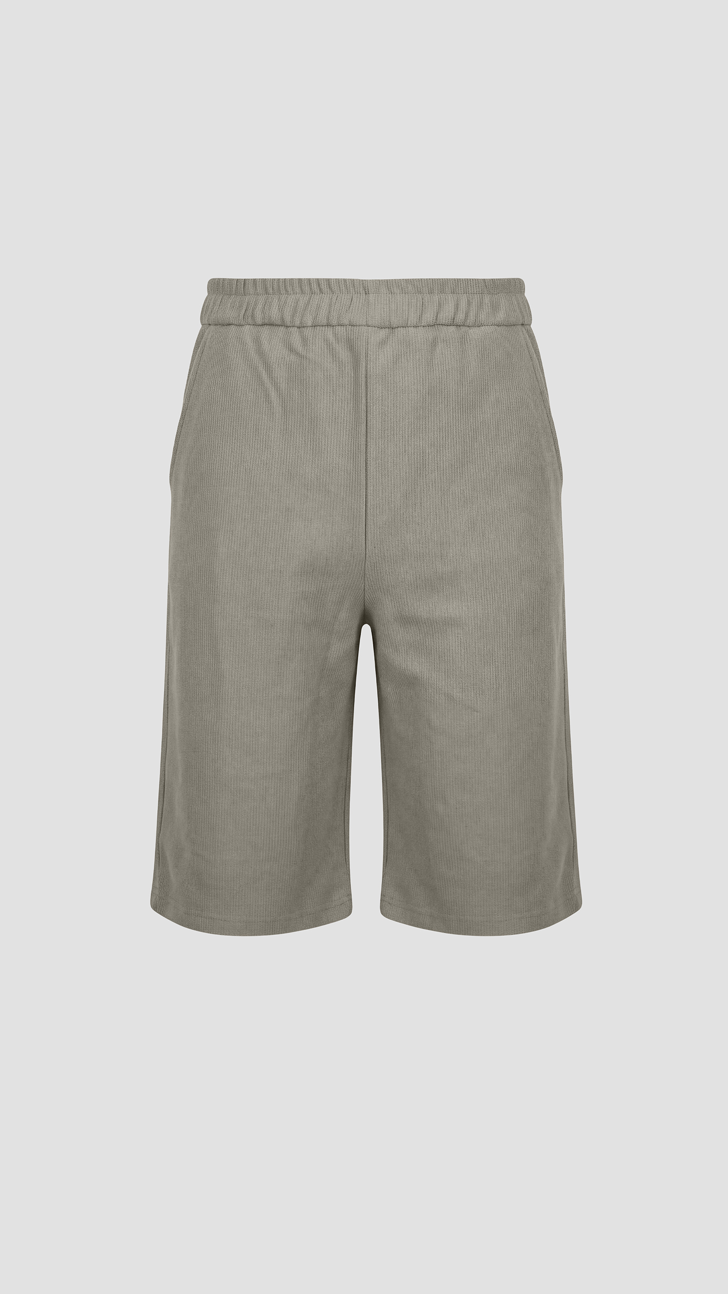 Men's solid-colored sweatshirt and trousers set in Mufannan fabric.